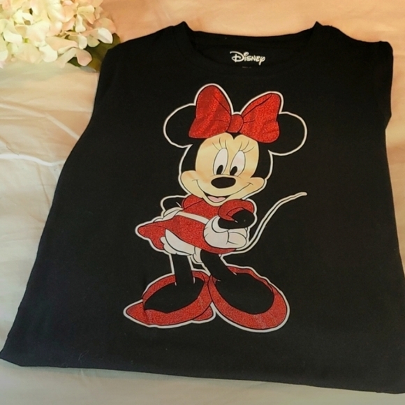 Disney Minnie Mouse Tee-shirt. - Picture 3 of 5